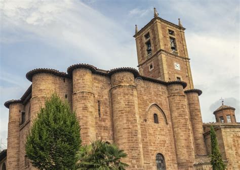 Santa María la Real de Najera - Goottilainen Mahti ja Henkeä Salpaava Upeus!